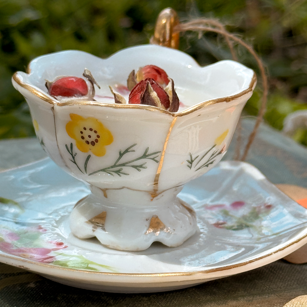Botanical Vintage Tea Cup Candles (WICKLESS) | Jasmine & Honey or Yuzu Blossom Scented | Mother’s Day Tea Cup Candles