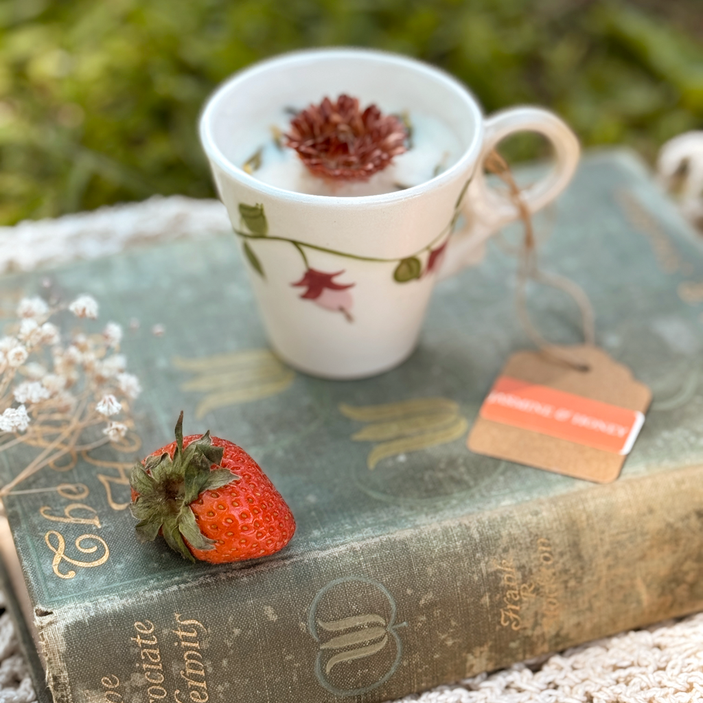 Botanical Vintage Tea Cup Candles (WICKLESS) | Jasmine & Honey or Yuzu Blossom Scented | Mother’s Day Tea Cup Candles