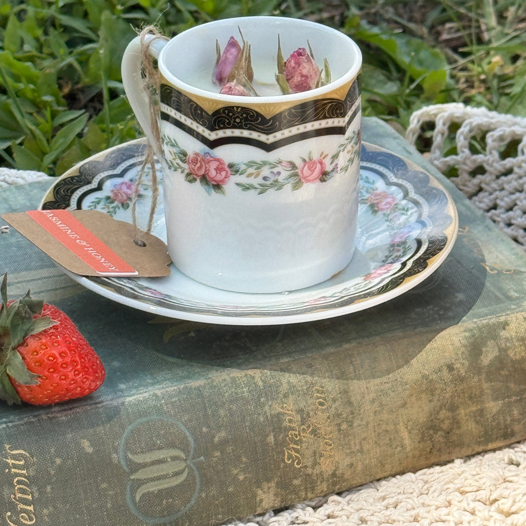 Botanical Vintage Tea Cup Candles (WICKLESS) | Jasmine & Honey or Yuzu Blossom Scented | Mother’s Day Tea Cup Candles
