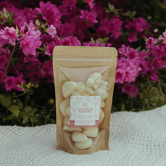 Cottage Pantry 5 oz Wax Melts - Fresh Bread, Berry Jam, Lemon Peel, Herbs